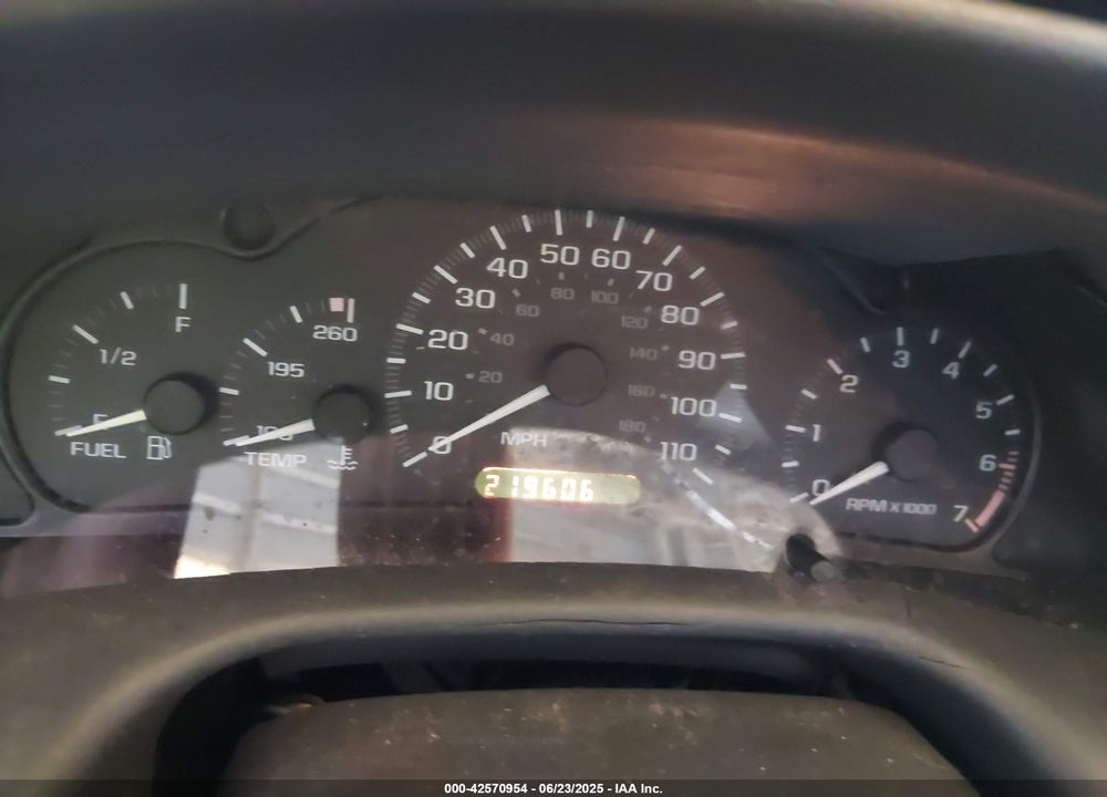 2003 CHEVROLET CAVALIER VIN: 1G1JC52F537249084