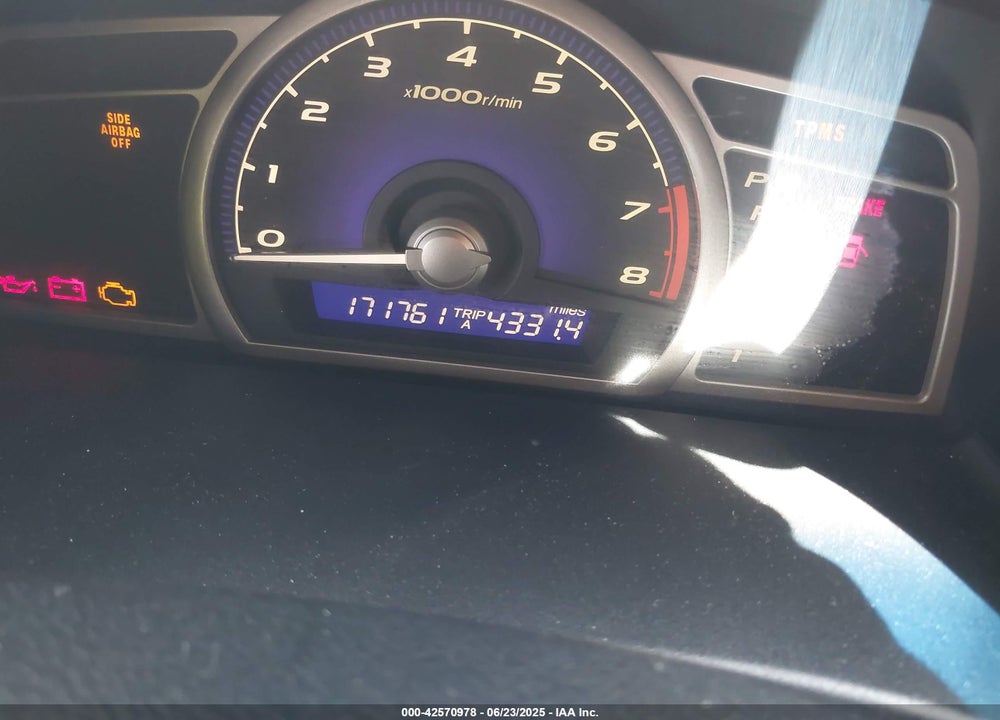 2008 HONDA CIVIC GX VIN: 1HGFA465X8L000052