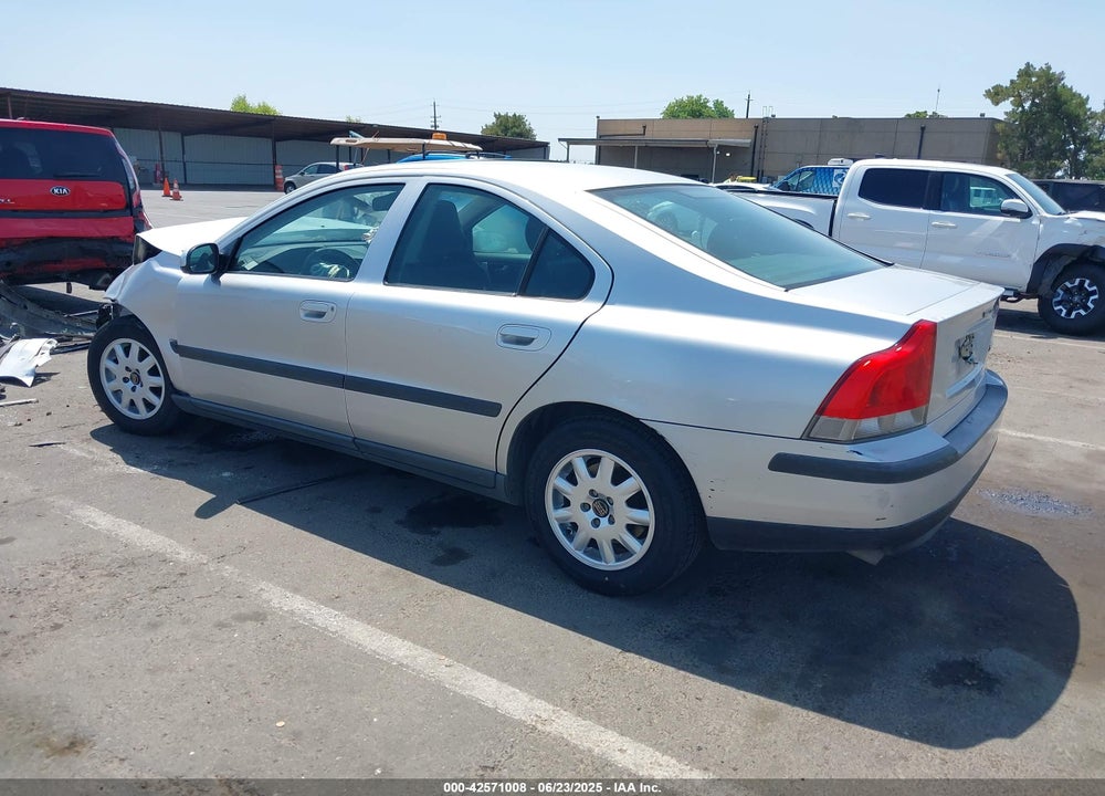 2001 VOLVO S60 2.4 VIN: YV1RS61N812008524