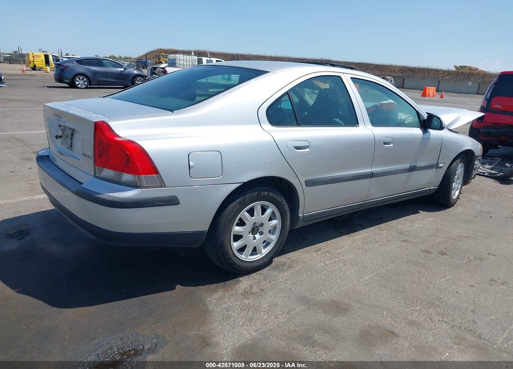 2001 VOLVO S60 2.4 VIN: YV1RS61N812008524