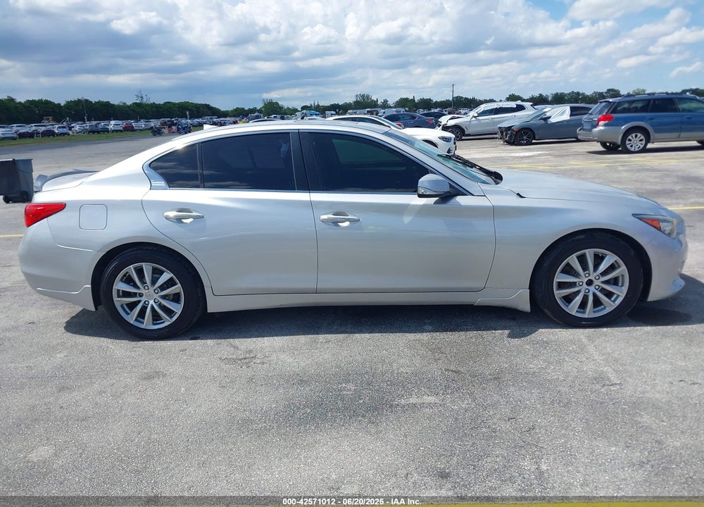2016 INFINITI Q50 VIN: JN1EV7ARXGM342476