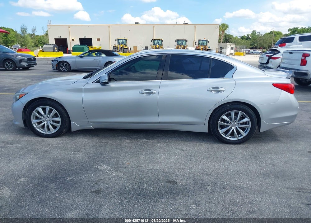 2016 INFINITI Q50 VIN: JN1EV7ARXGM342476