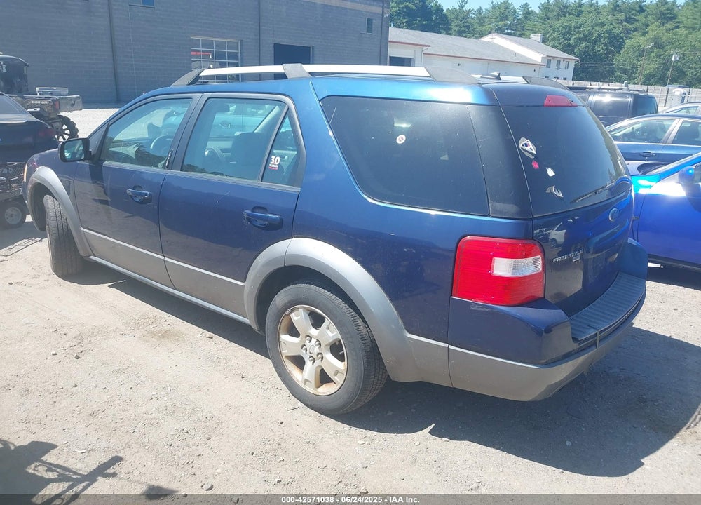 2007 FORD FREESTYLE VIN: 1FMZK05107GA11306