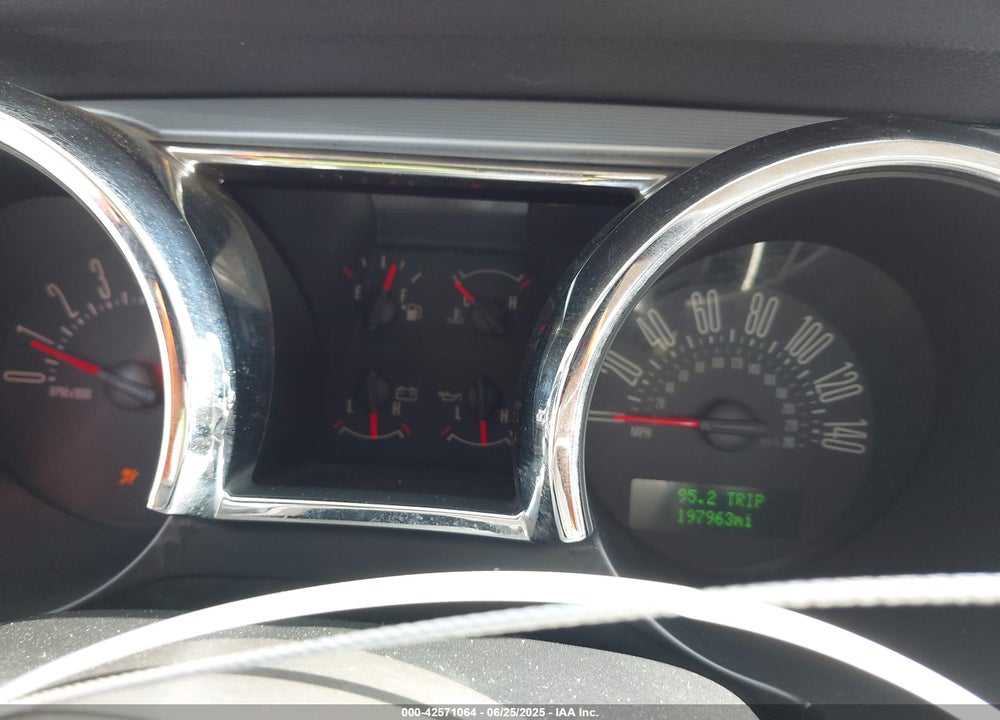 2007 FORD MUSTANG VIN: 1ZVFT82H875229569