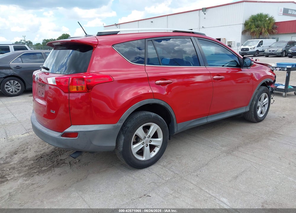 2013 TOYOTA RAV4 XLE VIN: 2T3WFREV5DW062741