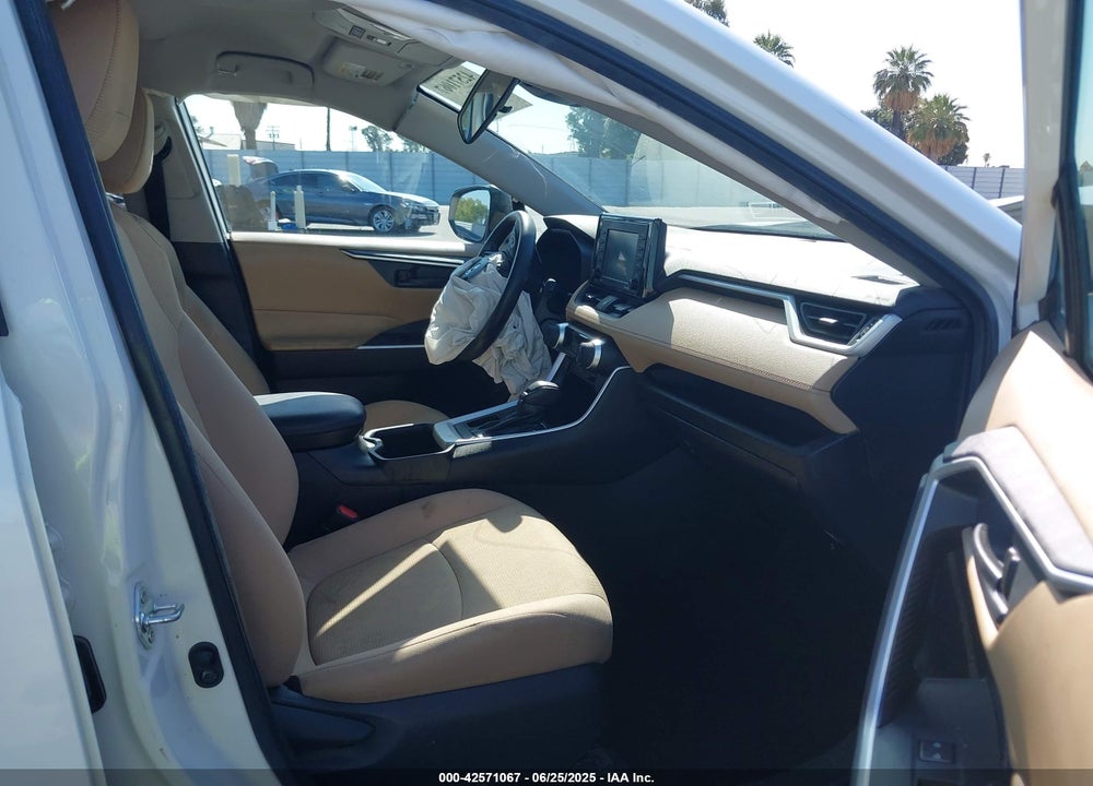 2022 TOYOTA RAV4 VIN: 2T3H1RFV6NC187658