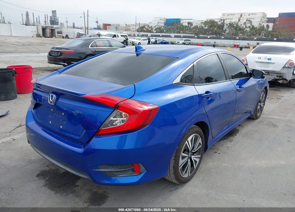 2017 HONDA CIVIC VIN: 2HGFC1F37HH641468