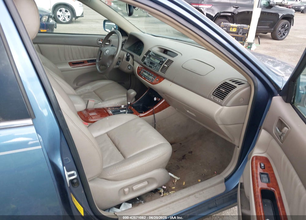 2003 TOYOTA CAMRY XLE V6 VIN: 4T1BF30K73U555742