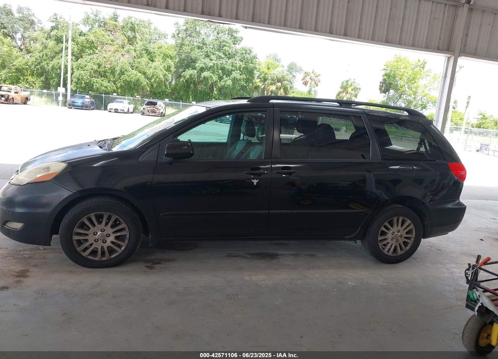 2010 TOYOTA SIENNA XLE VIN: 5TDYK4CC0AS325224