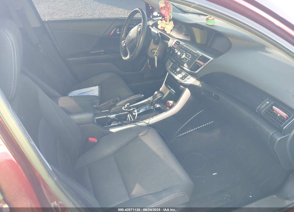 2013 HONDA ACCORD VIN: 1HGCR2F50DA232875