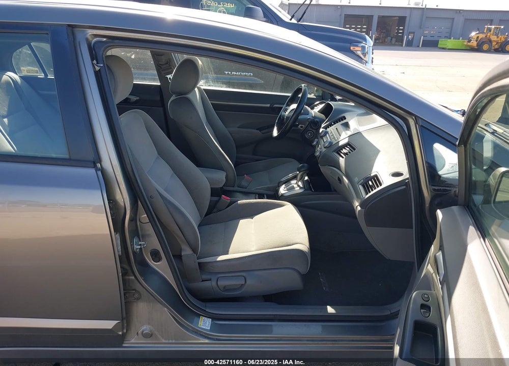 2006 HONDA CIVIC VIN: 1HGFA168X6L144223