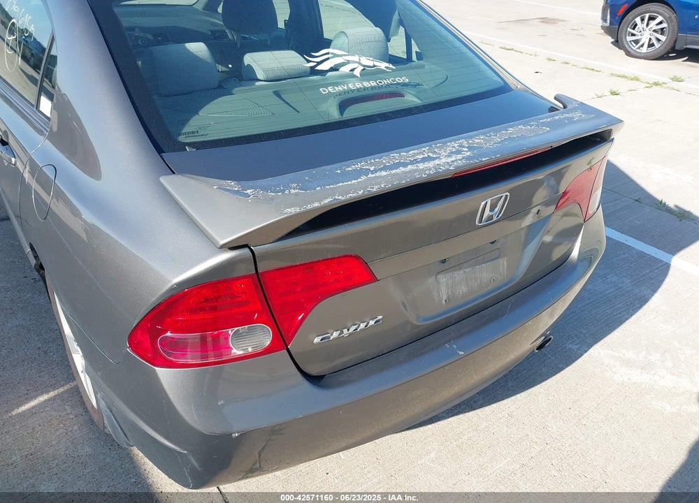 2006 HONDA CIVIC VIN: 1HGFA168X6L144223