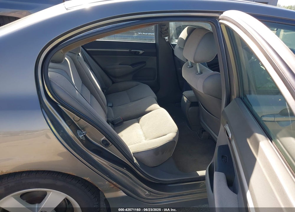 2006 HONDA CIVIC VIN: 1HGFA168X6L144223