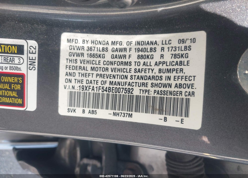 2011 HONDA CIVIC LX VIN: 19XFA1F54BE007592