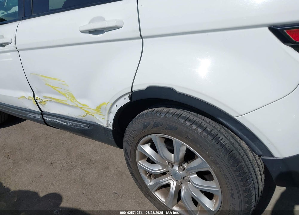 2018 LAND ROVER RANGE ROVER EVOQUE VIN: SALVP2RX7JH301986