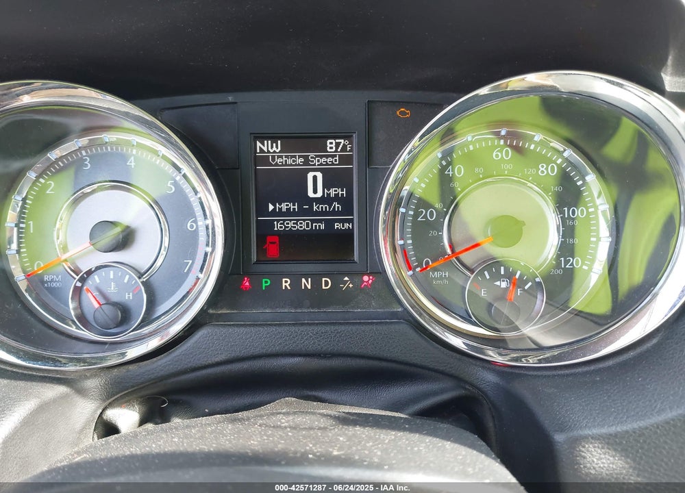 2014 CHRYSLER TOWN & COUNTRY VIN: 2C4RC1BG4ER126471