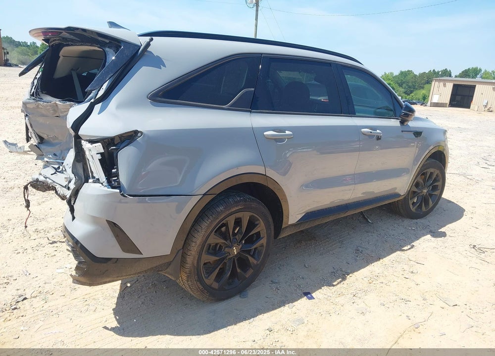 2022 KIA SORENTO VIN: 5XYRKDLF7NG097255