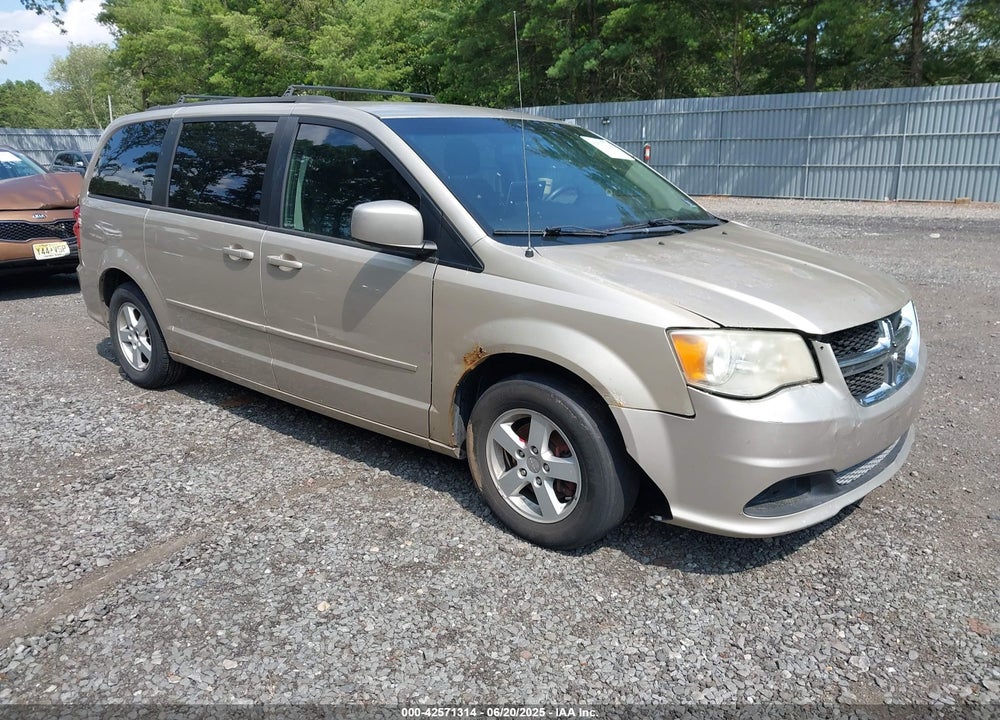 2013 DODGE GRAND CARAVAN VIN: 2C4RDGCG3DR521755