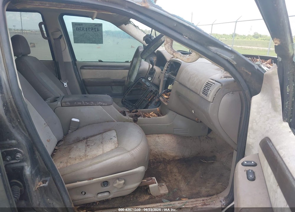 2005 FORD EXPLORER EDDIE BAUER VIN: 1FMZU64K25ZA29797