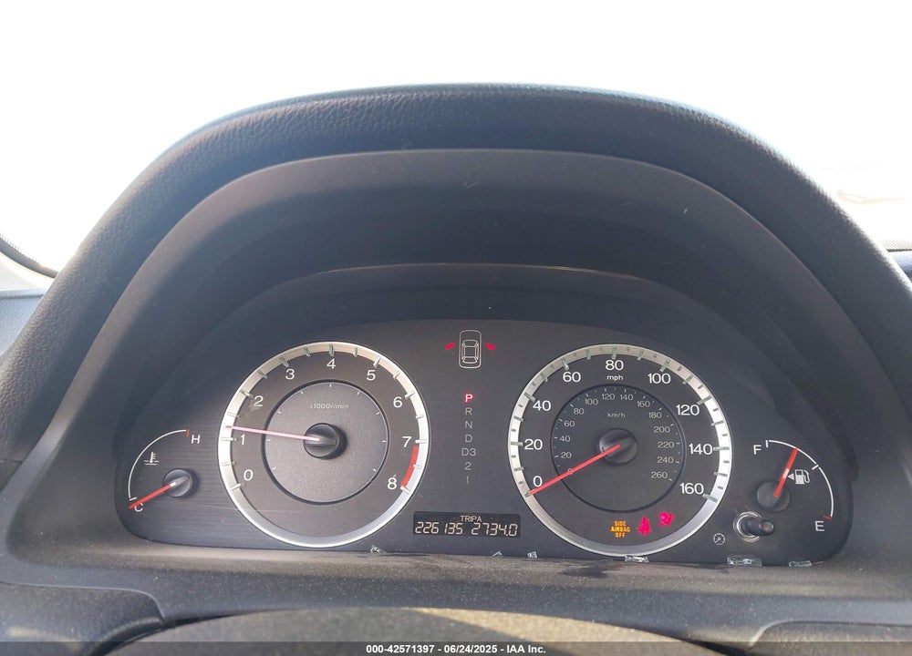 2008 HONDA ACCORD VIN: 1HGCS12878A015330
