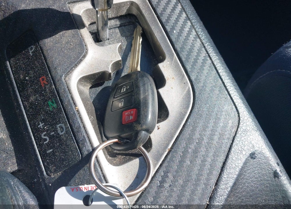 2013 TOYOTA RAV4 VIN: 2T3RFREV0DW118694