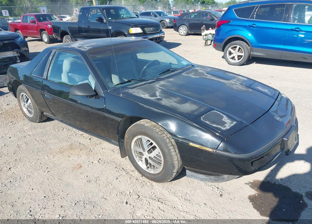 1987 PONTIAC FIERO VIN: 1G2PE11R0HP229286