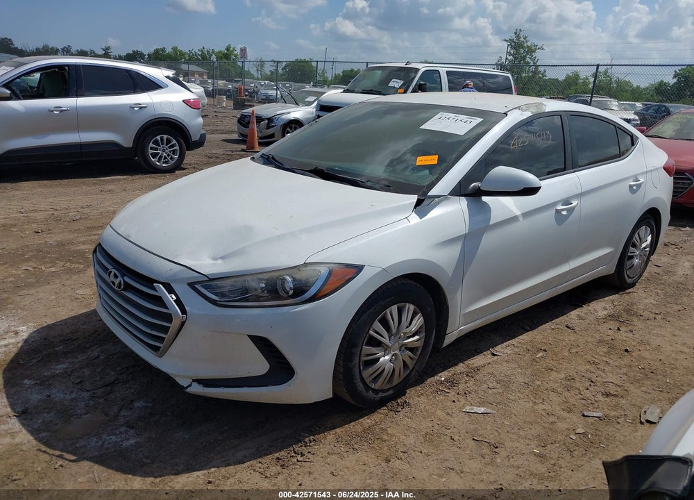 2017 HYUNDAI ELANTRA VIN: 5NPD74LF3HH113444