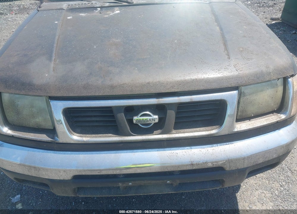 1998 NISSAN FRONTIER XE VIN: 1N6DD21Y3WC354220
