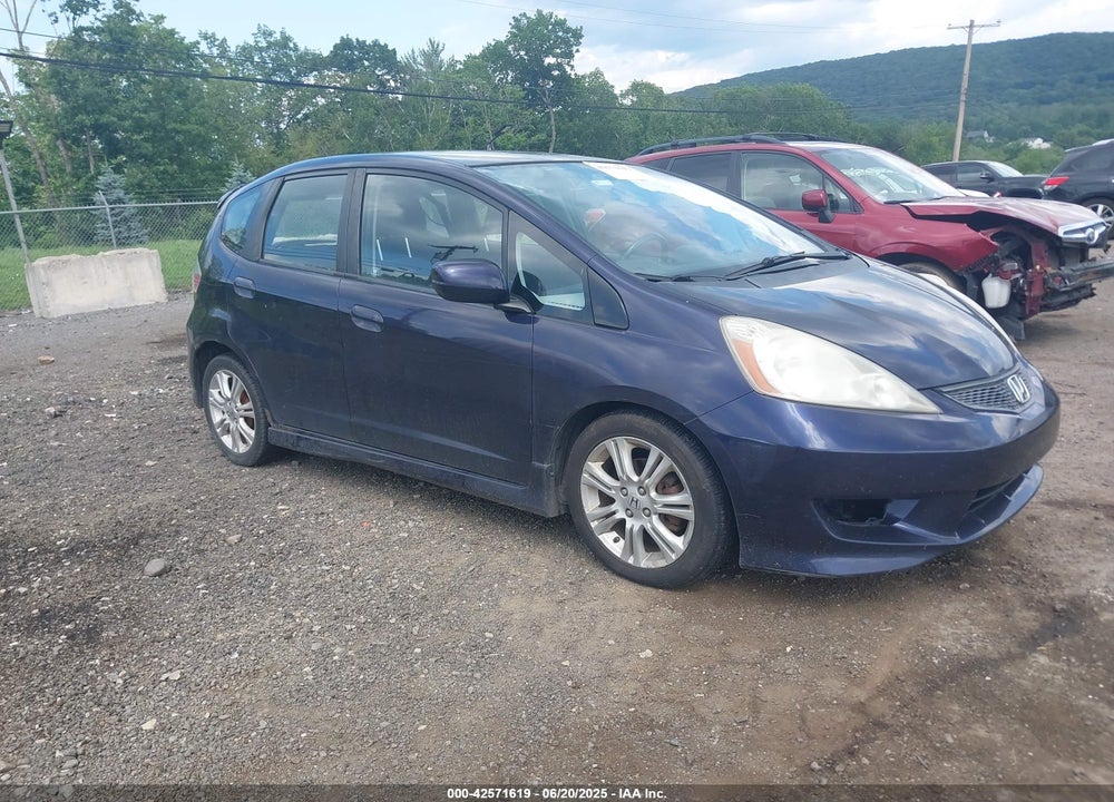 2009 HONDA FIT SPORT VIN: JHMGE87429S025697