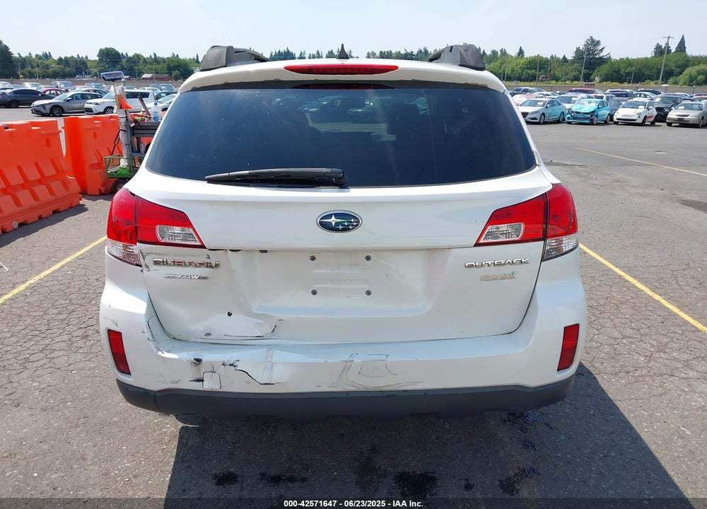 2013 SUBARU OUTBACK 2.5I LIMITED VIN: 4S4BRBKC3D3322844