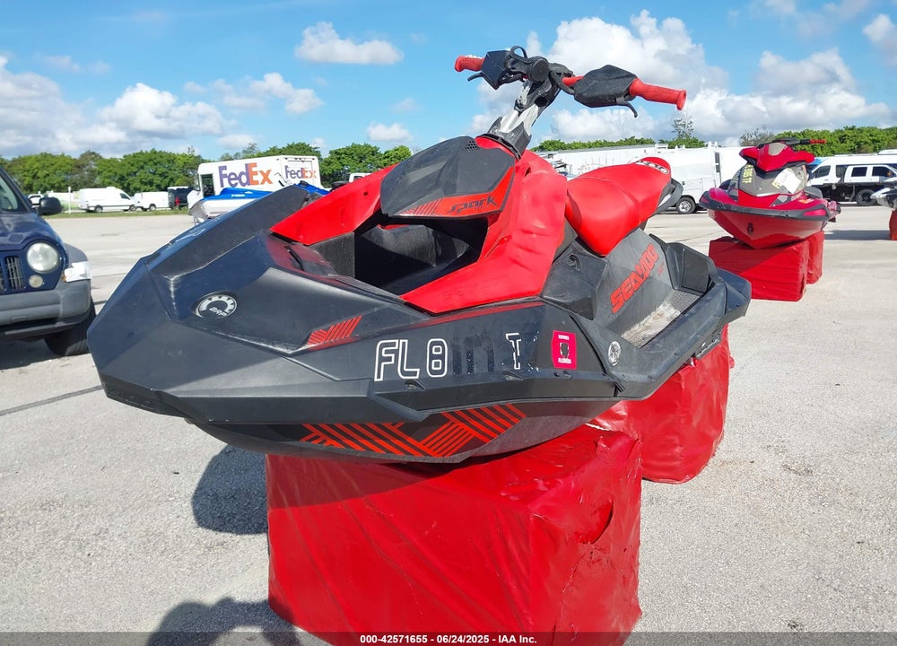 2022 SEADOO --- VIN: YDV29488K122