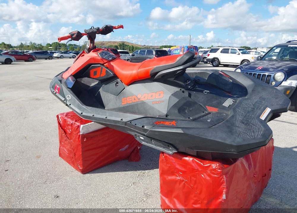 2022 SEADOO --- VIN: YDV29488K122