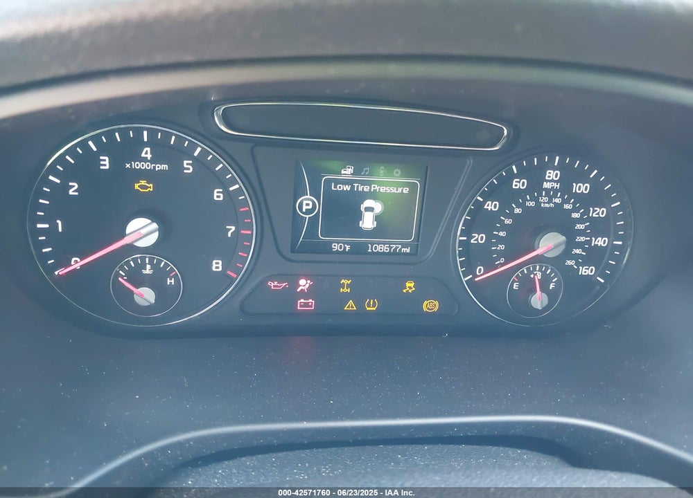 2017 KIA SORENTO 2.4L LX VIN: 5XYPGDA32HG265986