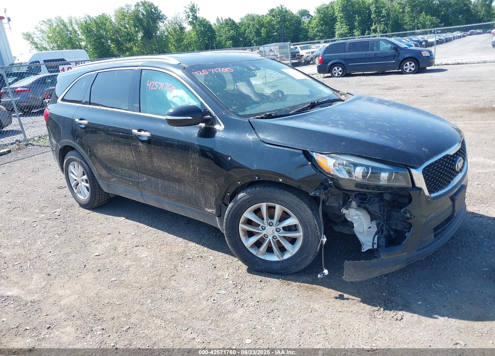 2017 KIA SORENTO 2.4L LX VIN: 5XYPGDA32HG265986