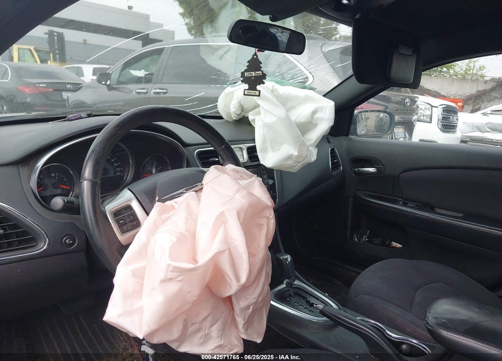 2012 CHRYSLER 200 TOURING VIN: 1C3CCBBGXCN307858