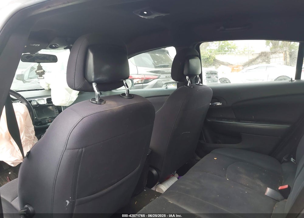 2012 CHRYSLER 200 TOURING VIN: 1C3CCBBGXCN307858