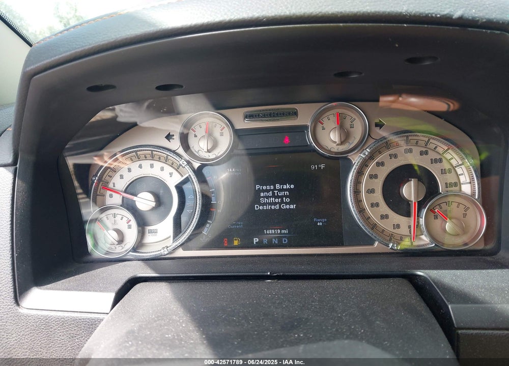 2014 RAM 1500 VIN: 1C6RR7PTXES104083
