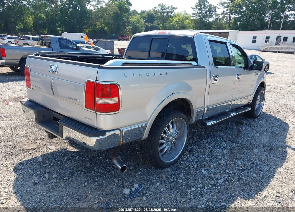 2008 LINCOLN MARK LT VIN: 5LTPW185X8FJ06769