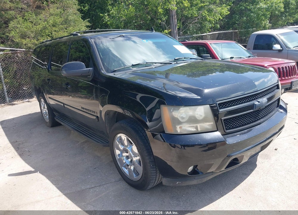 2007 CHEVROLET SUBURBAN 1500 LT VIN: 3GNFC16057G212162