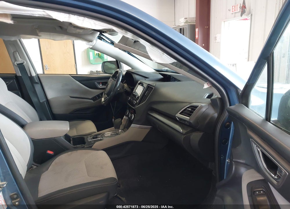 2020 SUBARU FORESTER VIN: JF2SKAJC6LH559240