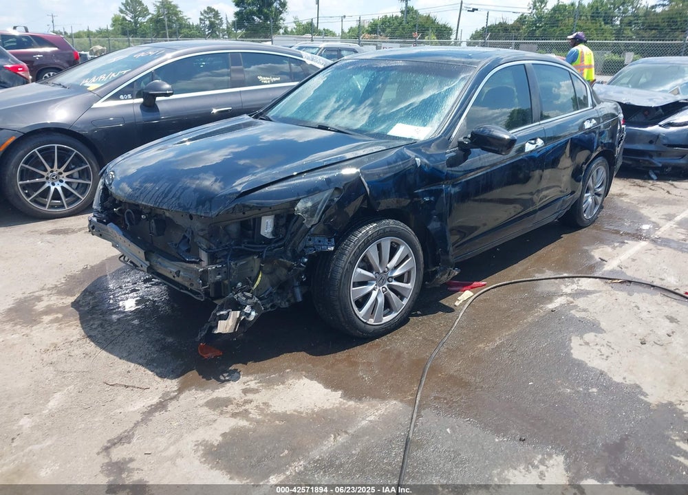2012 HONDA ACCORD VIN: 1HGCP3F81CA007742