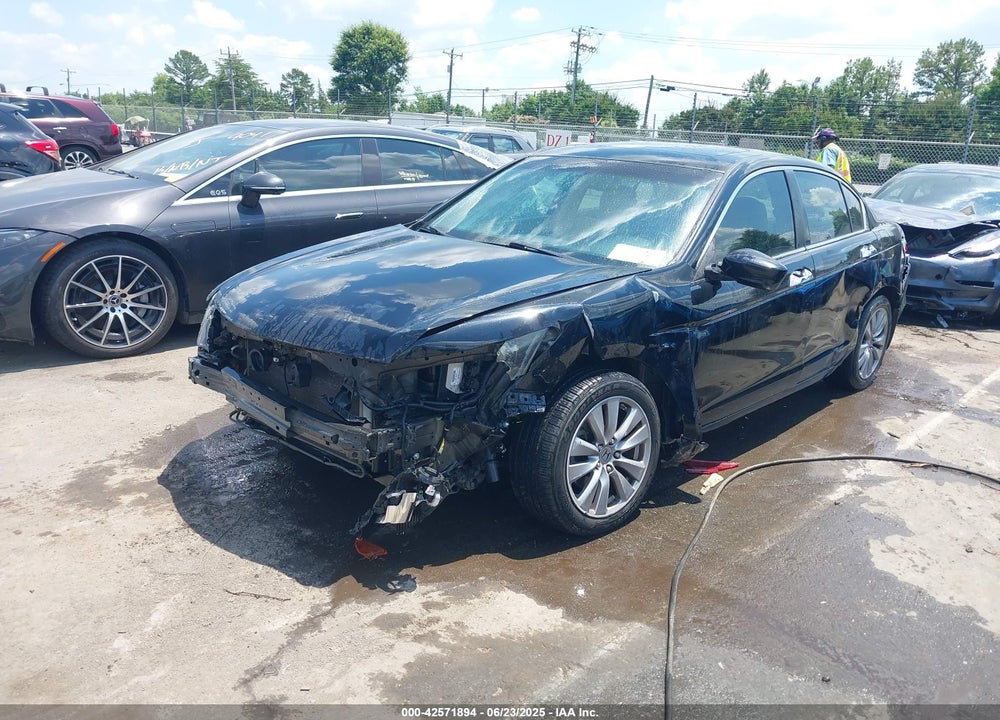 2012 HONDA ACCORD VIN: 1HGCP3F81CA007742