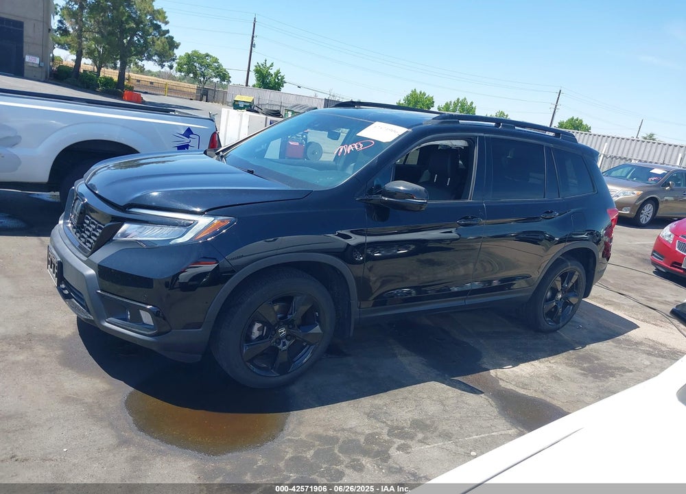 2021 HONDA PASSPORT VIN: 5FNYF8H07MB003506