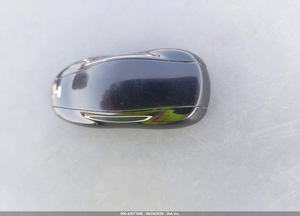 2020 TESLA MODEL S VIN: 5YJSA1E24LF415849