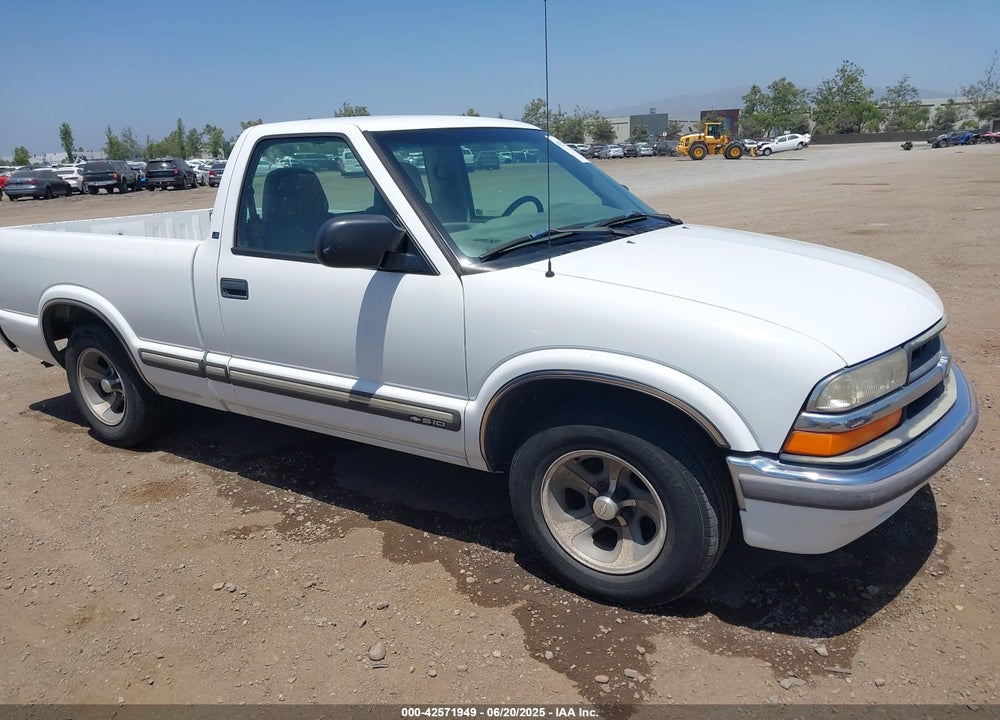 2000 CHEVROLET S-10 LS VIN: 1GCCS14W5YK149287