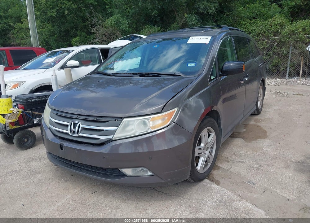 2011 HONDA ODYSSEY VIN: 5FNRL5H9XBB075209