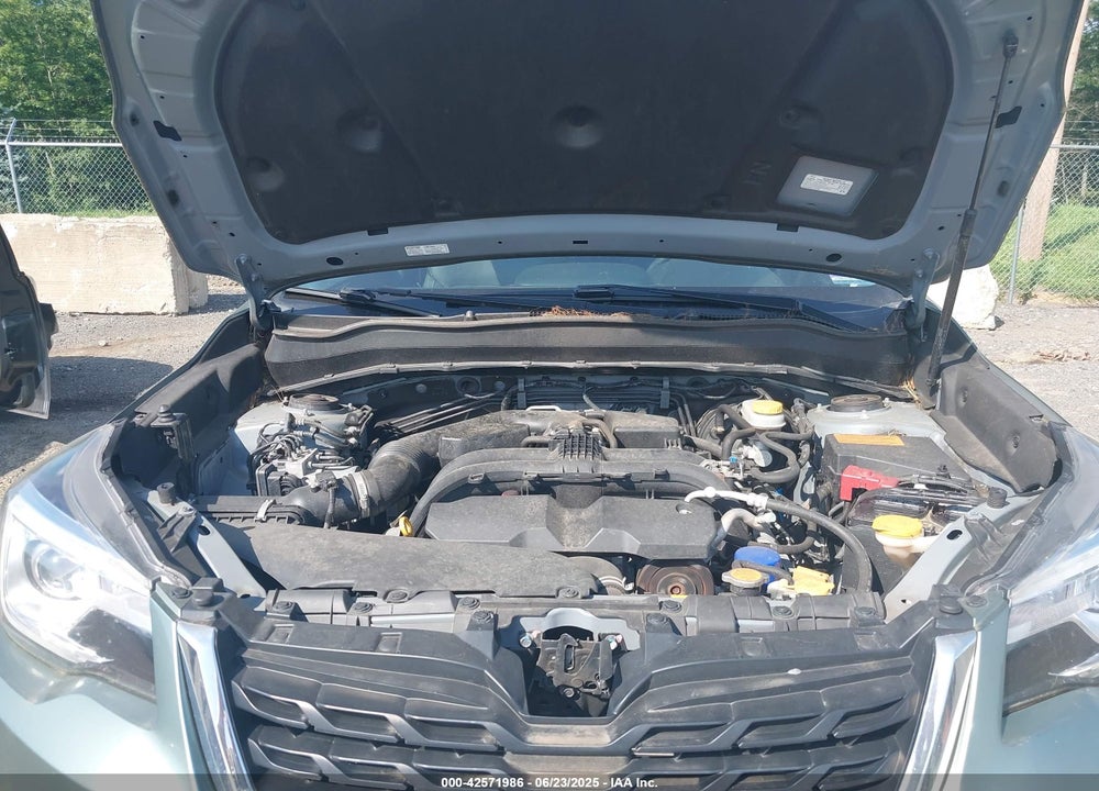 2017 SUBARU FORESTER VIN: JF2SJAWC8HH579492