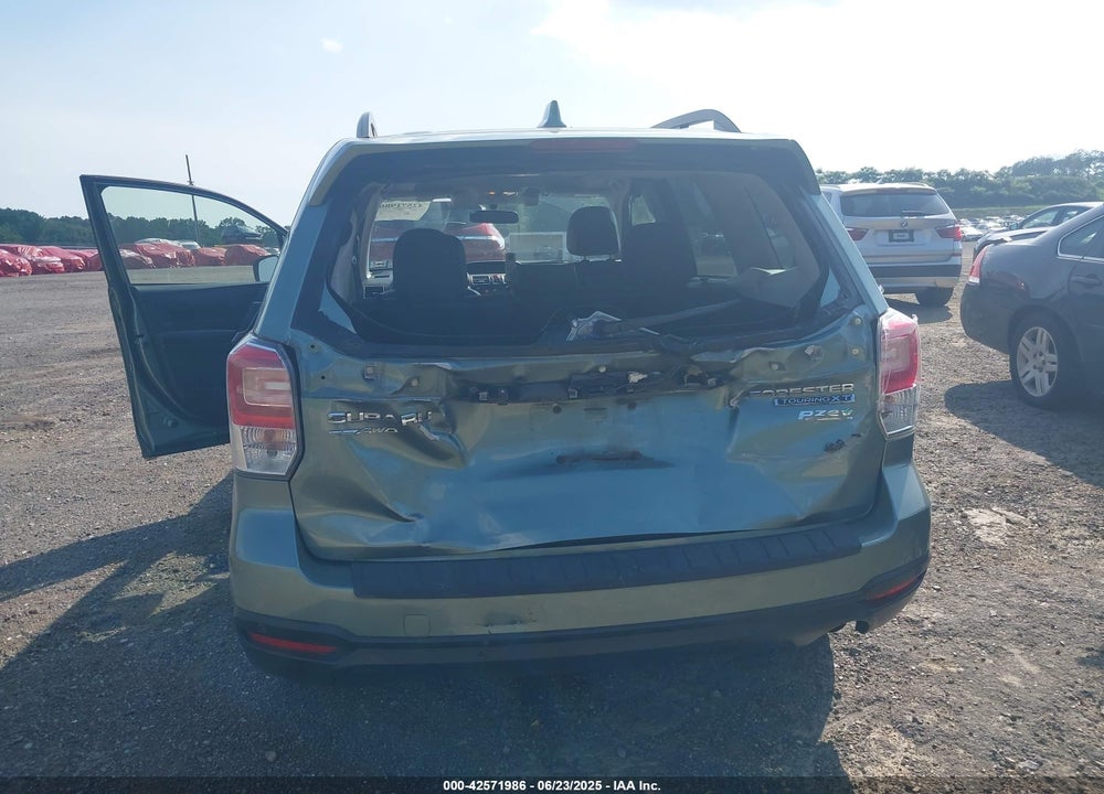 2017 SUBARU FORESTER VIN: JF2SJAWC8HH579492