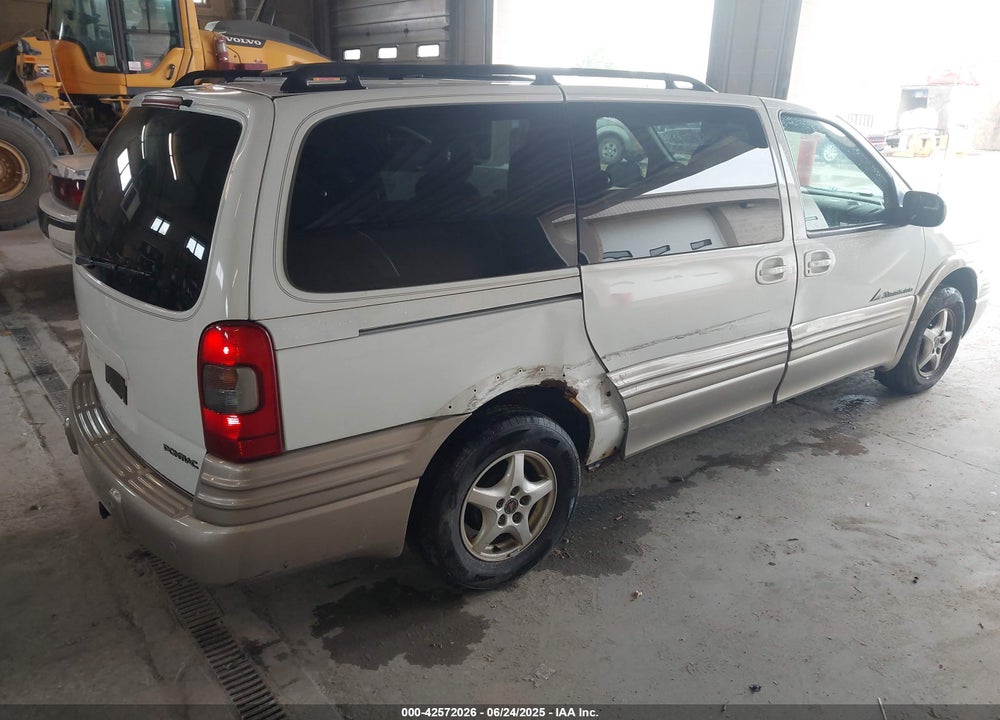 2002 PONTIAC MONTANA M16 W/1SE PKG. VIN: 1GMDX13E12D172460
