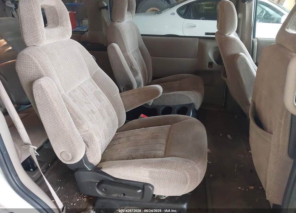 2002 PONTIAC MONTANA M16 W/1SE PKG. VIN: 1GMDX13E12D172460